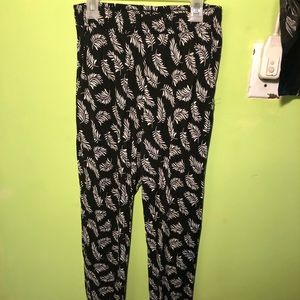 Feather patterned loose pants